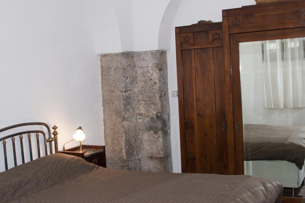 Palazzo D'Orsi Villa Calvanico Cameră foto